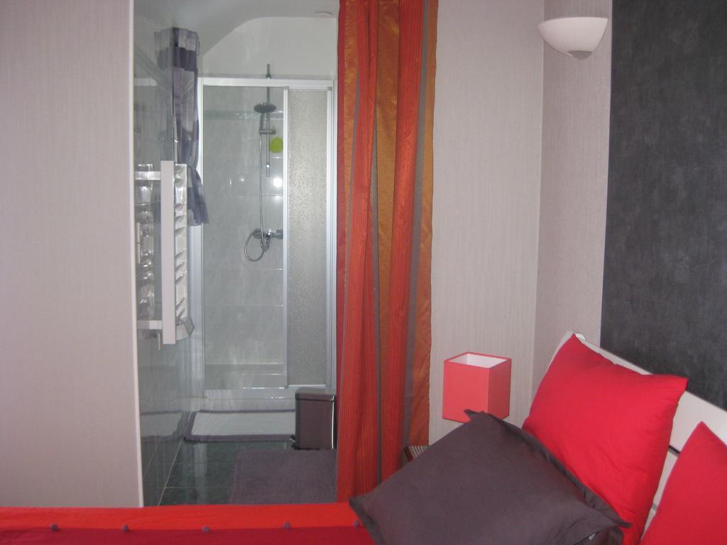 Aux Portes De Rennes Ch. D'Hotes Chartres-de-Bretagne Δωμάτιο φωτογραφία